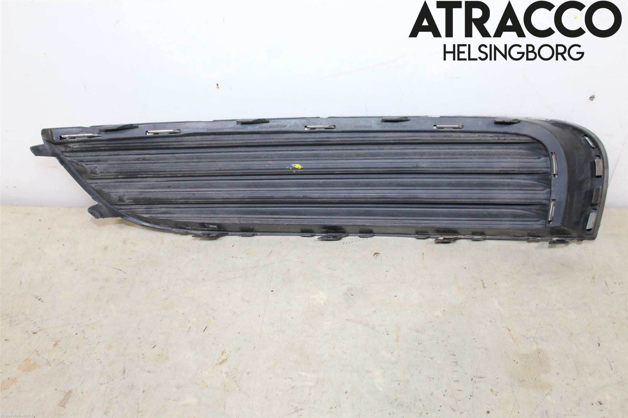 Opel INSIGNIA 09-16 Grilldel Höger