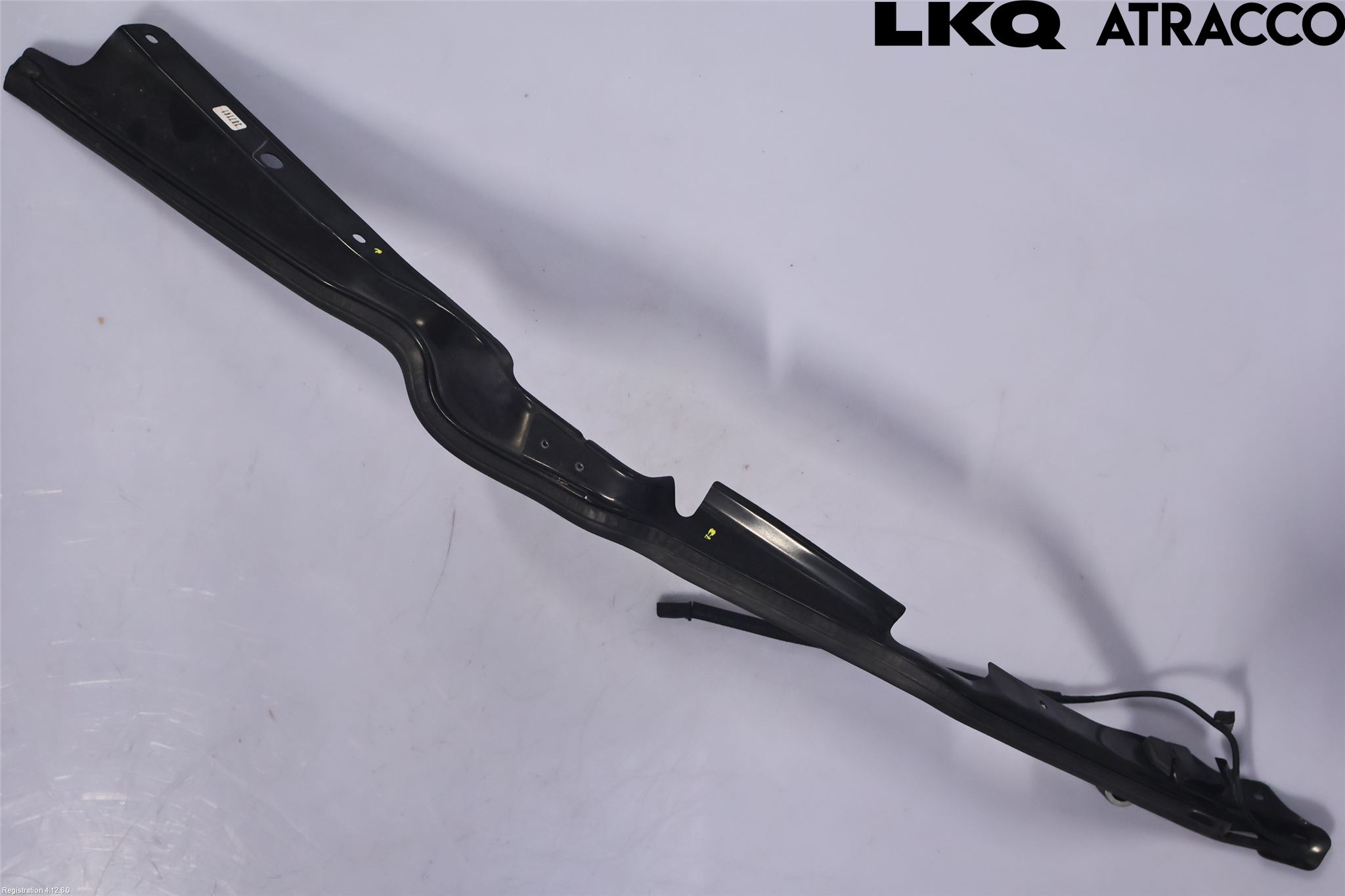 Toyota COROLLA CROSS XG10 22- Bakluckeöppnare Automatisk