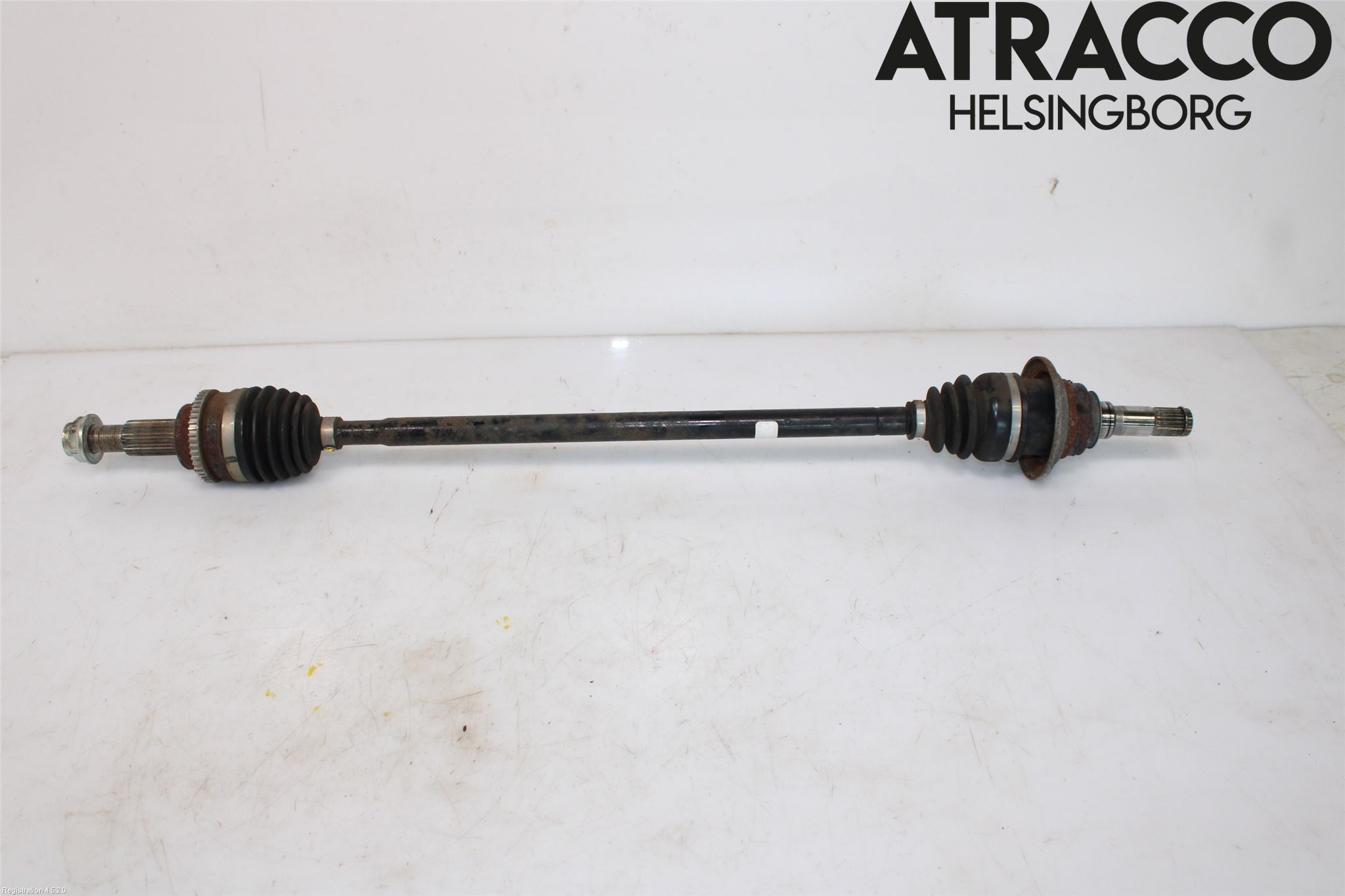 Mazda CX-5 17- Drivaxel Bak Höger