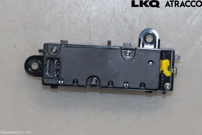 Audi A3/S3 8Y 21- Strömställare Ljus