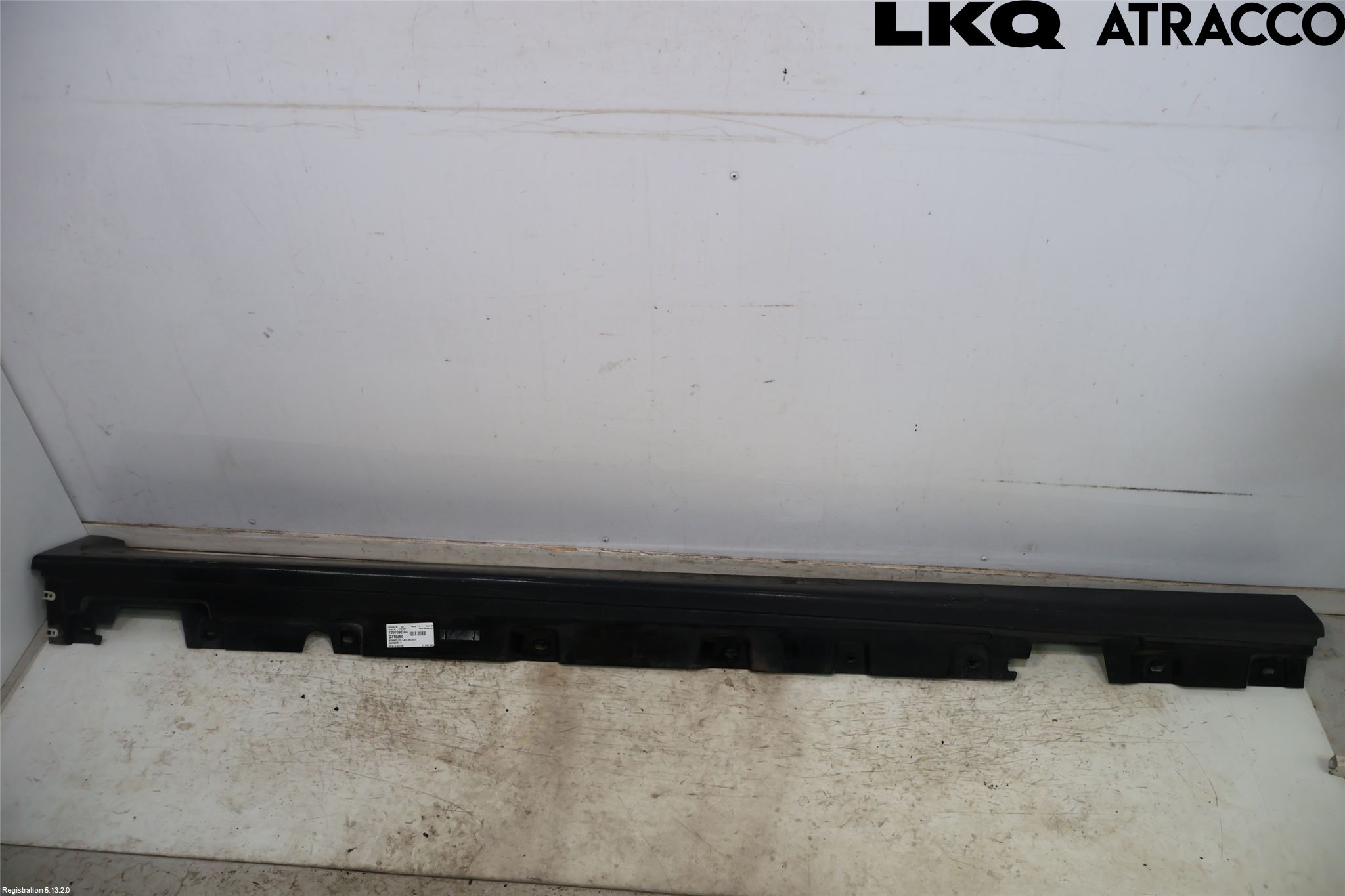 BMW 5 F10/F11/F18 09-17 Sidokjol Hö