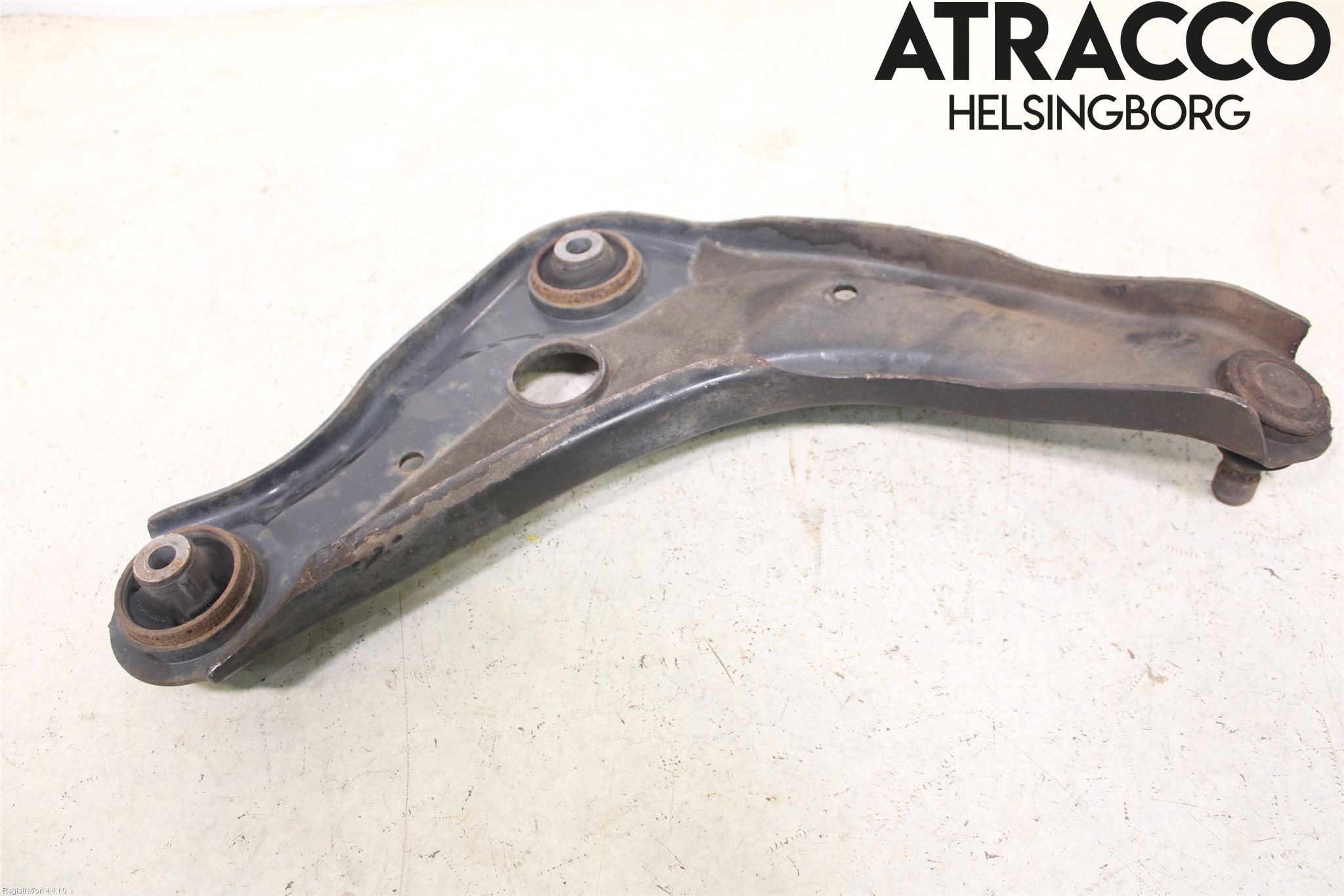 Nissan QASHQAI 17-21 Bärarm Fram Undre Vä