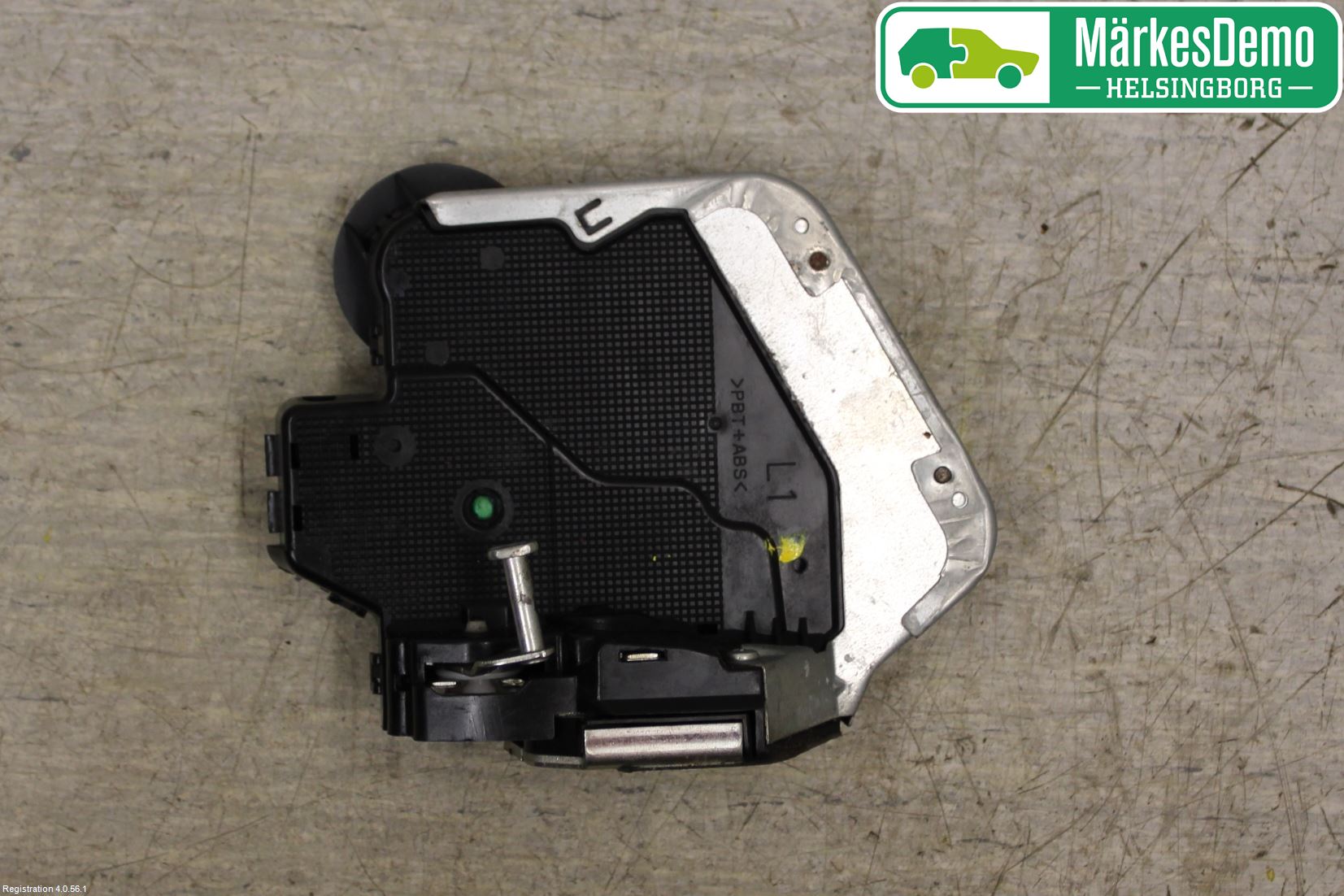 Suzuki KIZASHI Centrallåsmotor Vänster