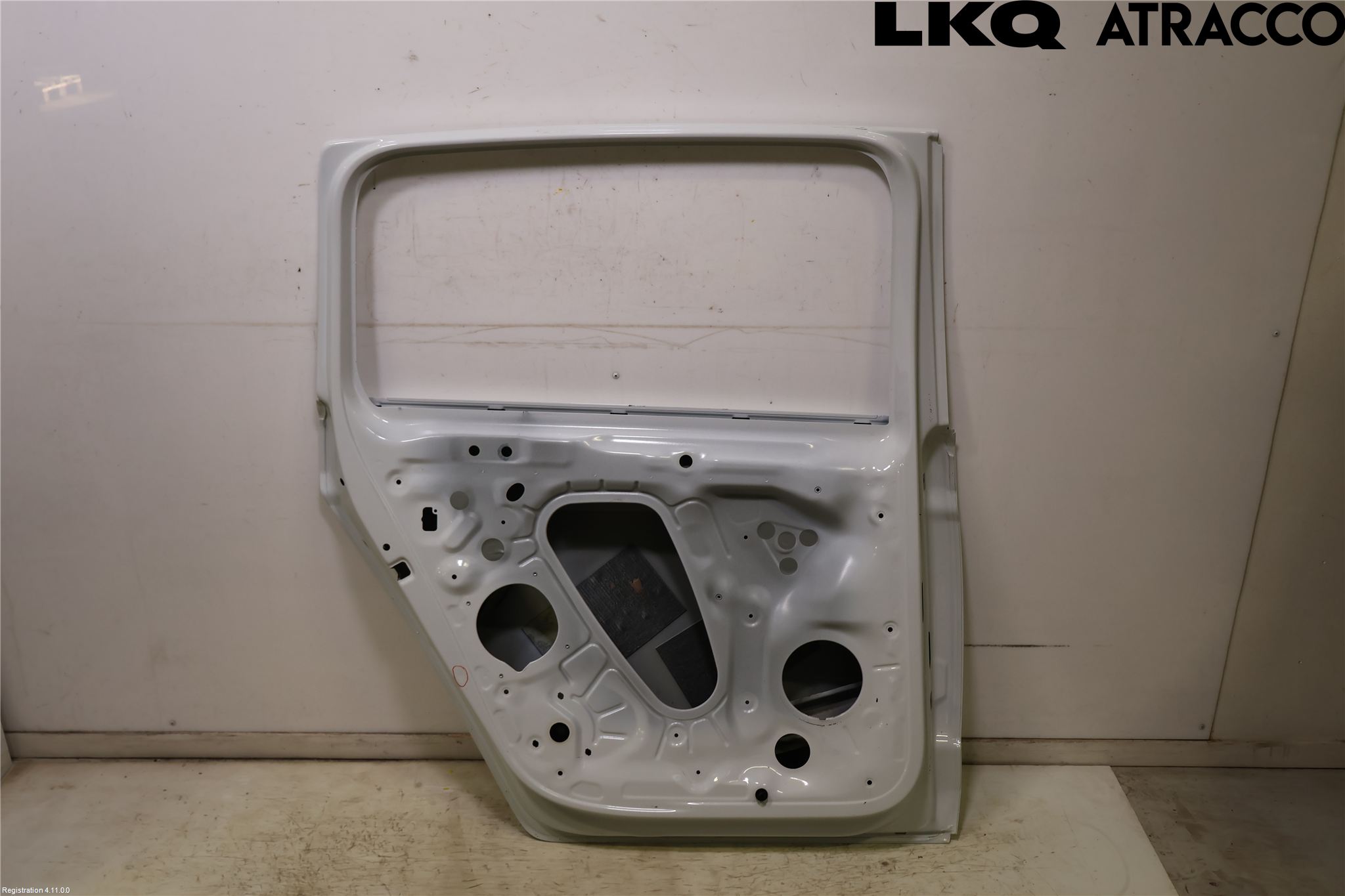 Volkswagen VW TOURAN 16- Dörr Bak Vänster