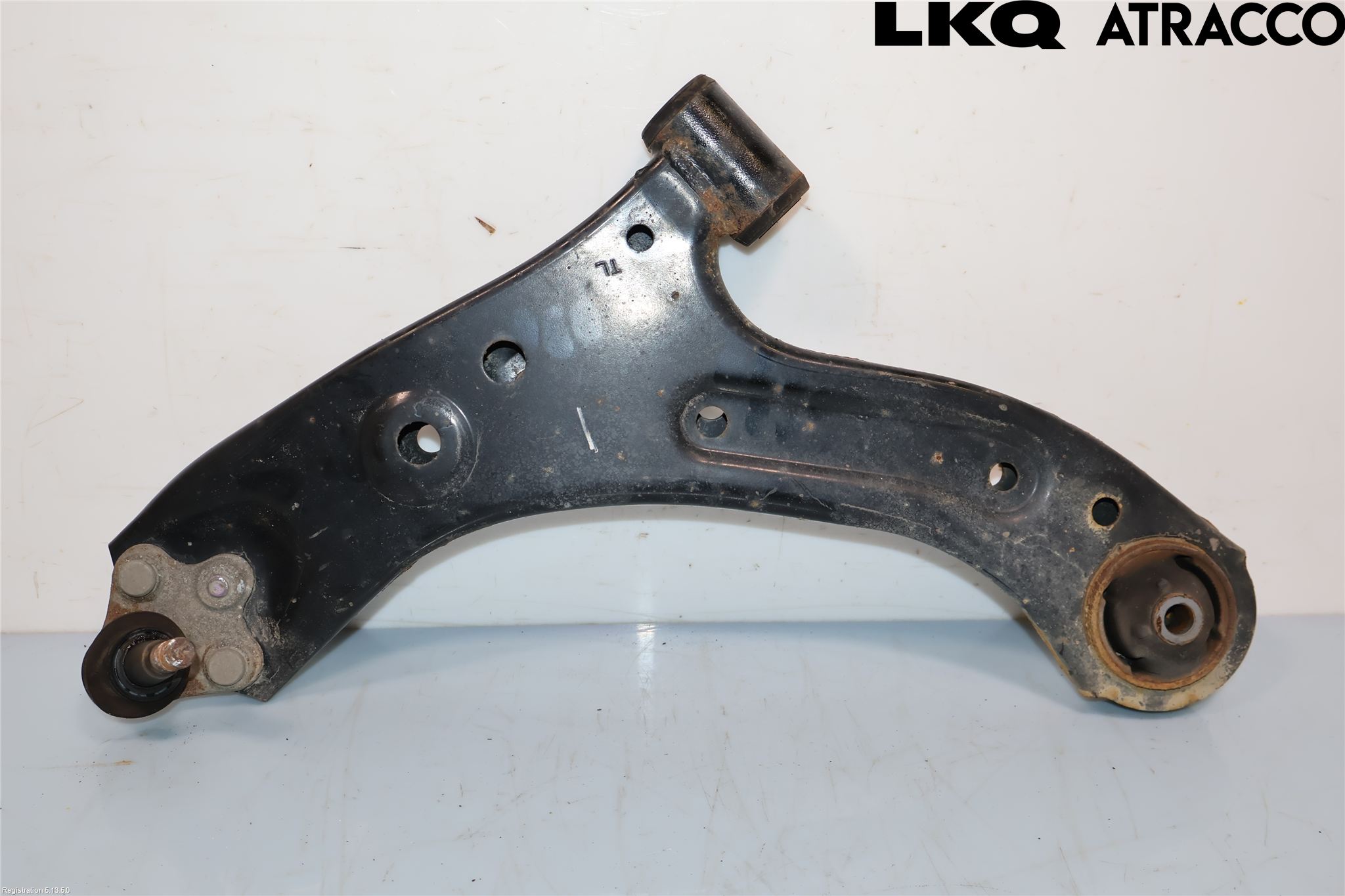 Toyota bZ4X EA10 22- Bärarm Fram Undre Vä