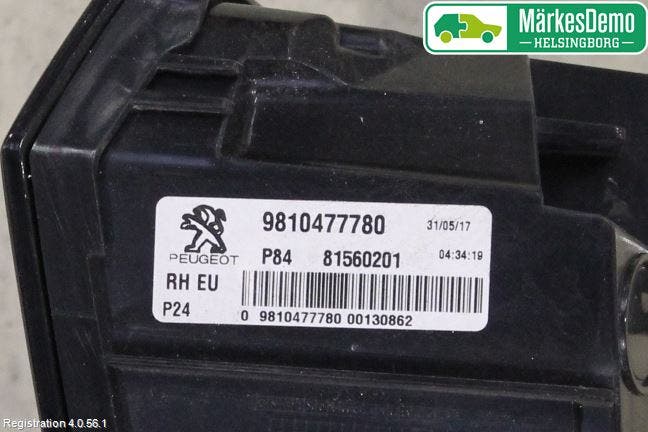 Peugeot 3008 17-24 Bakljus Lucka Hö