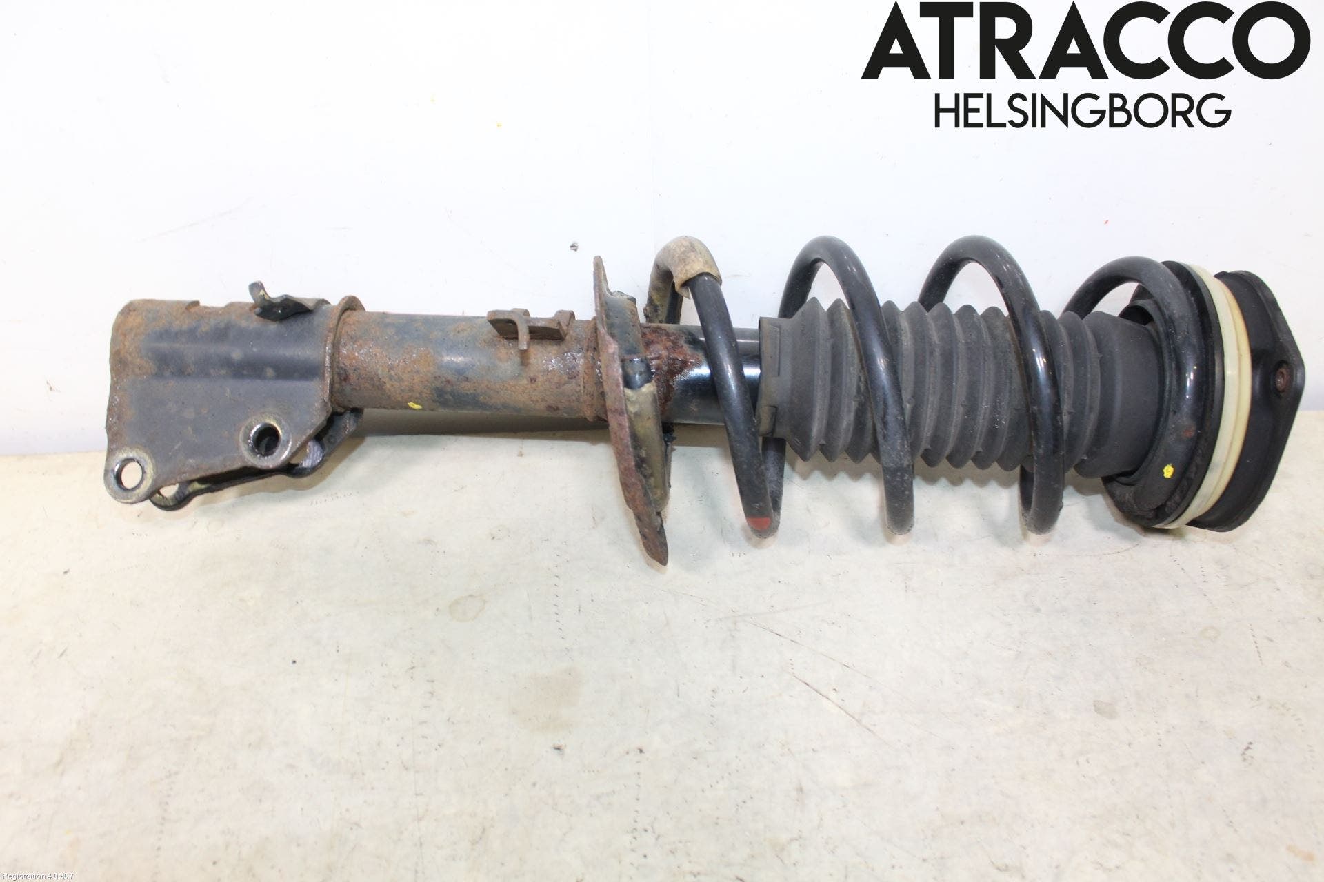 Mercedes-Benz MB CITAN (W415) 13-21 Fjäderben Fram Vänster