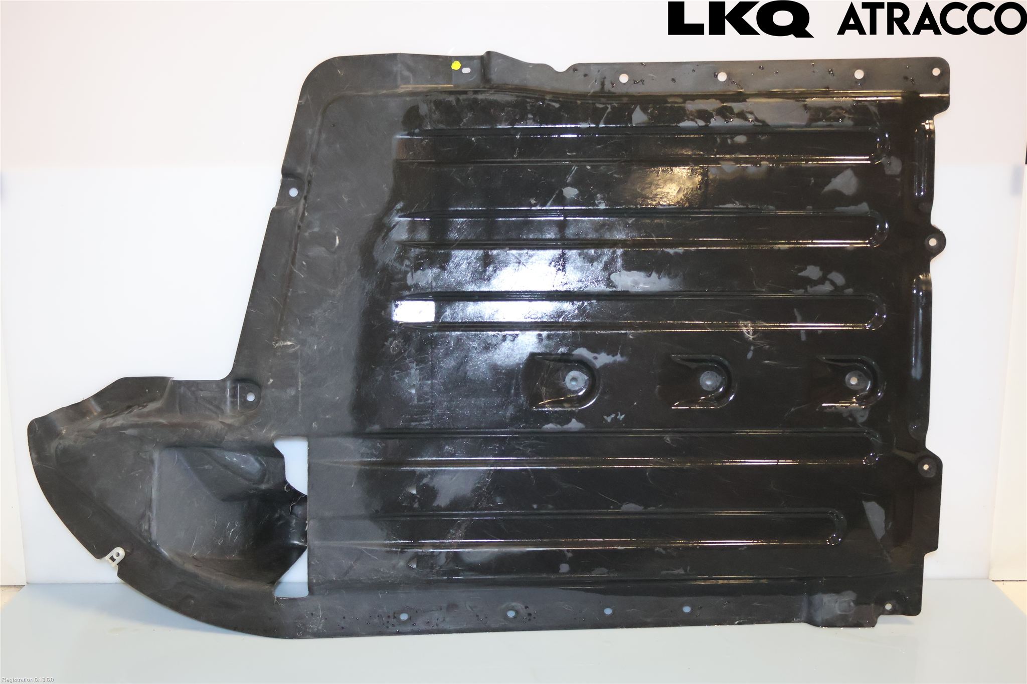 BMW X7 G07 19- Hasplåt Plåt-Plast