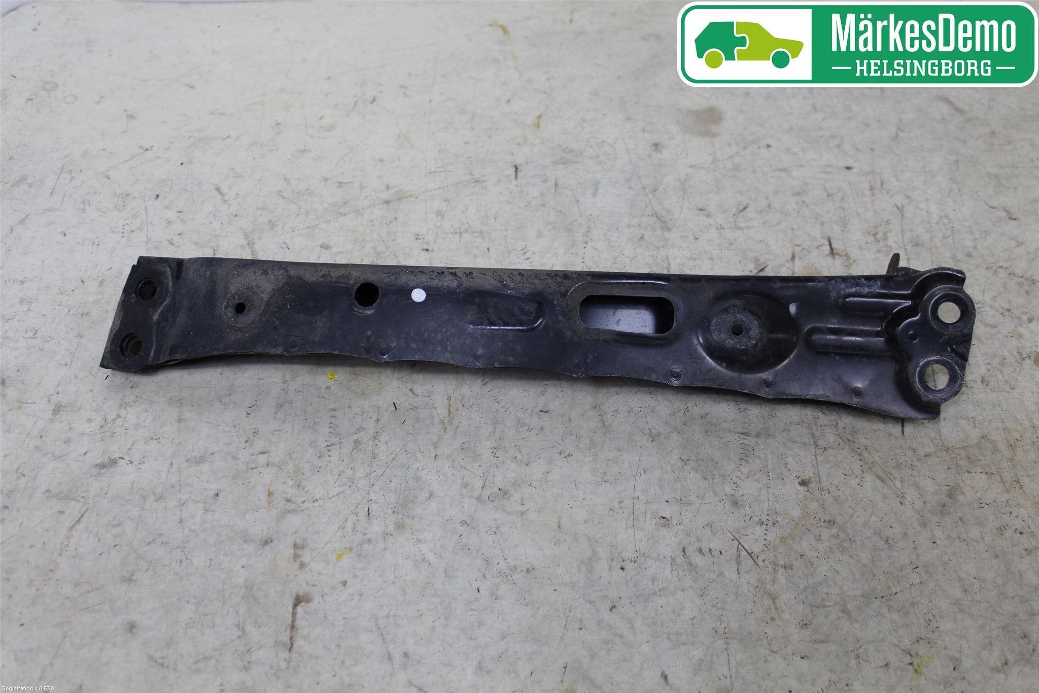 Lexus NX 300h 15-21 Motorbalk