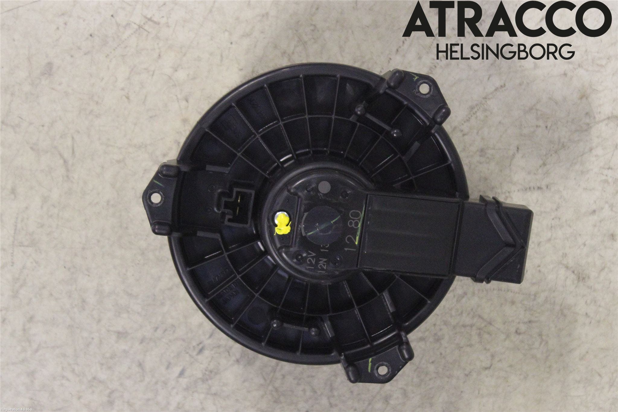 Toyota VERSO-S 11-16 Värmefläkt