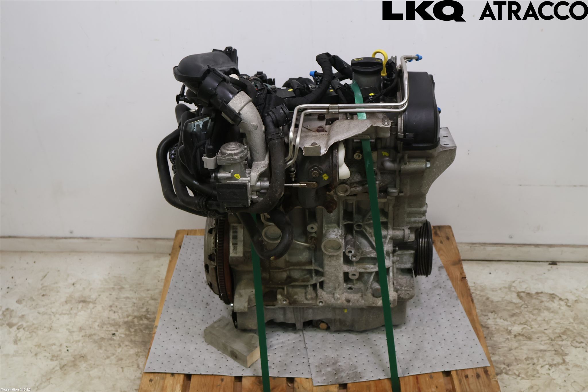 Skoda RAPID Motor Bensin