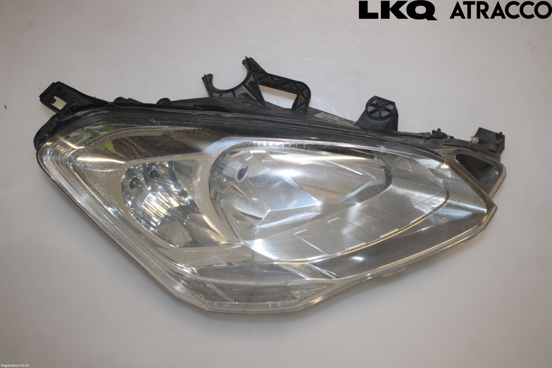 Peugeot PARTNER 16-18 Strålkastare Höger