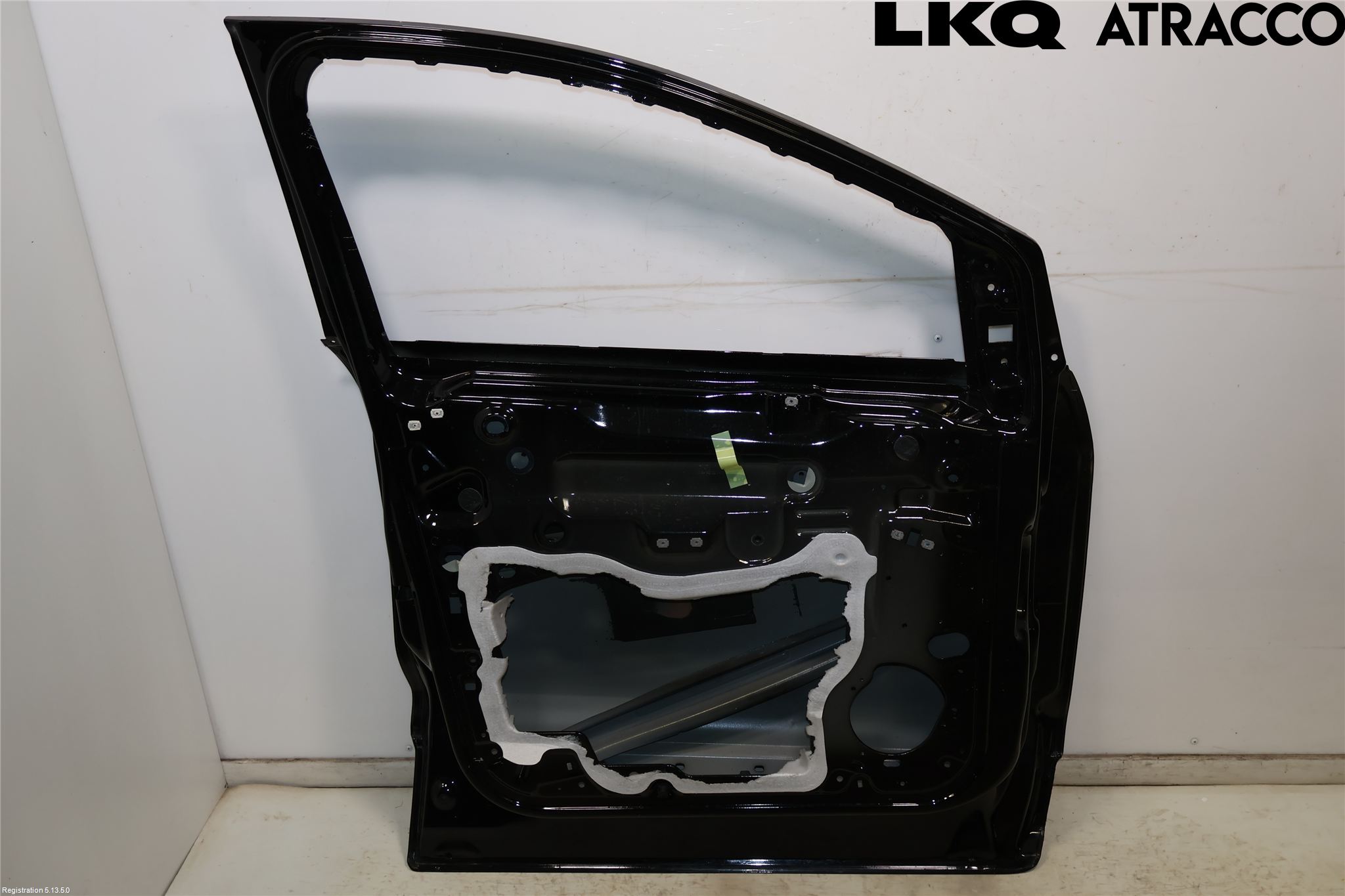 Ford KUGA 13-16 Dörr Fram Vänster