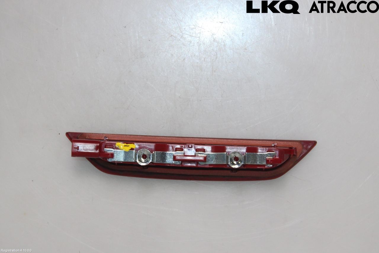 Volkswagen VW CADDY 21- Bromsljus Bakruta