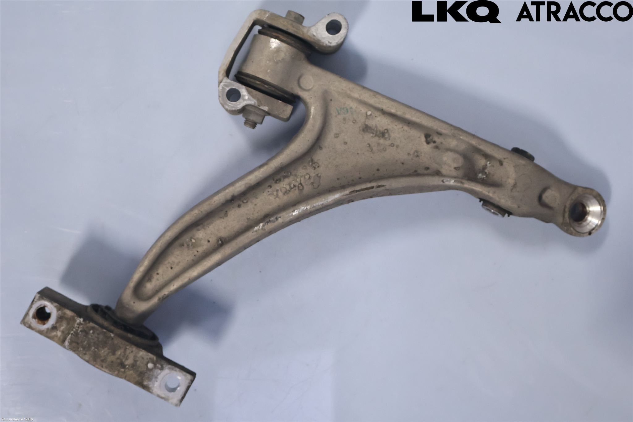 Volvo V60 19- Bärarm Fram Undre Vä