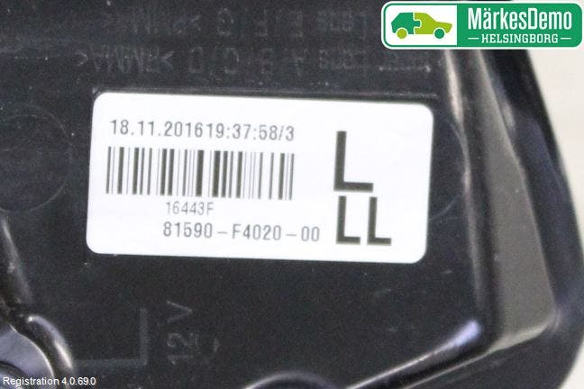 Toyota C-HR 16-23 Bakljus Lucka Vä