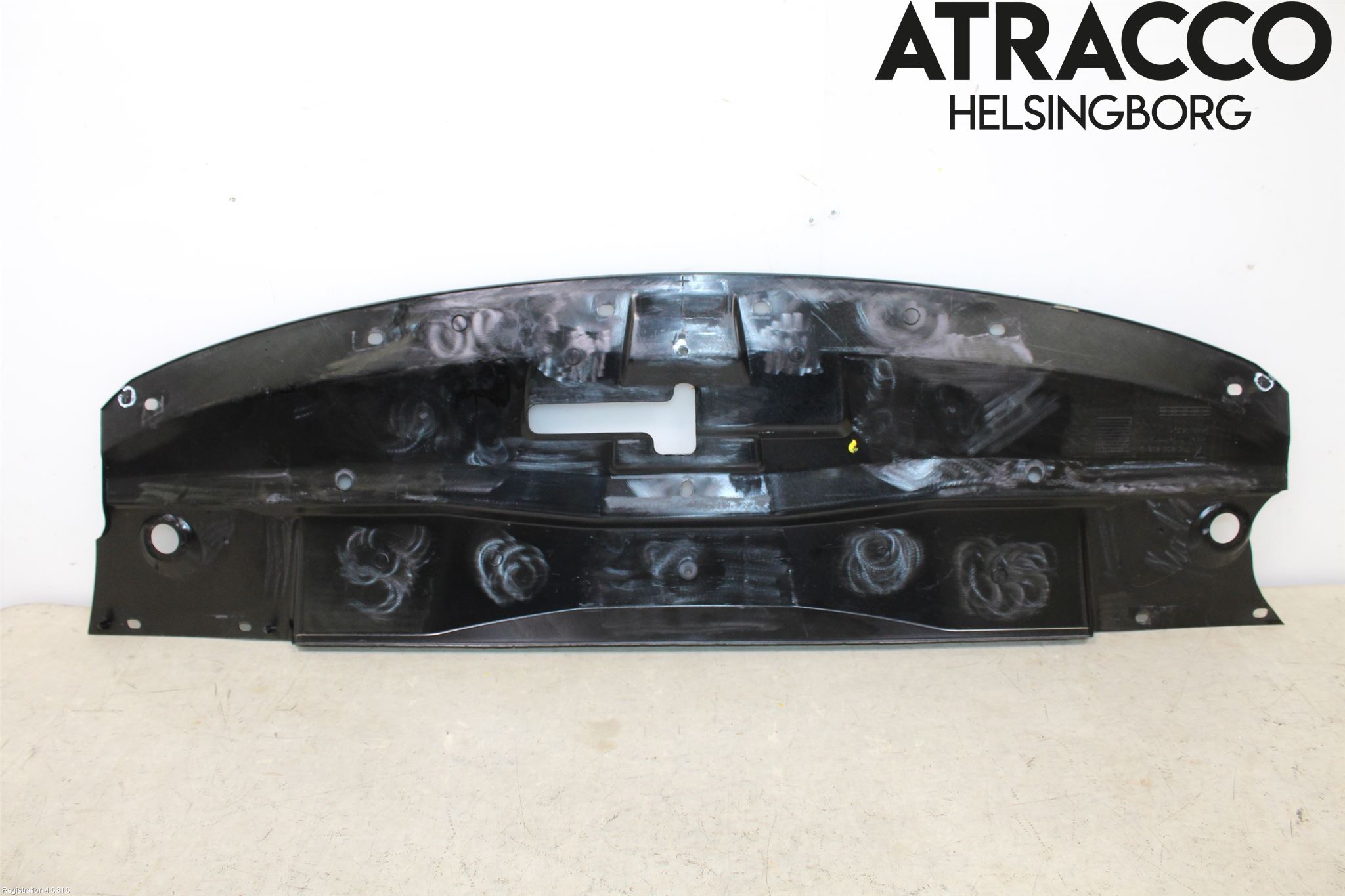 Porsche CAYENNE 03- Front Huvlåsplåt-Balk