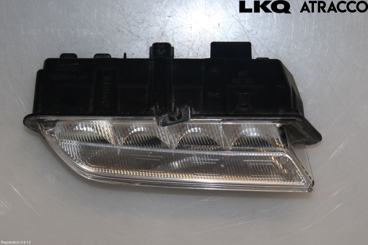 Renault CLIO IV 12-16 Positionsljus Fram Hö