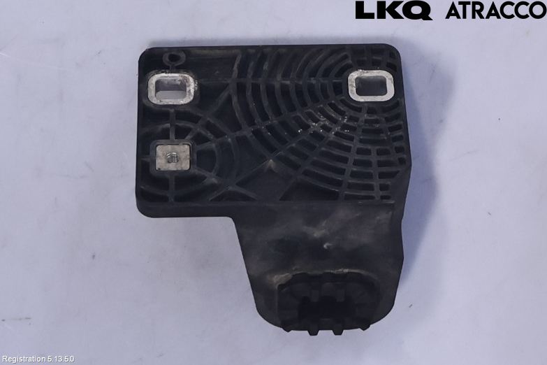 Volkswagen VW ID.4 21- Kylarfäste-Ram-Balk