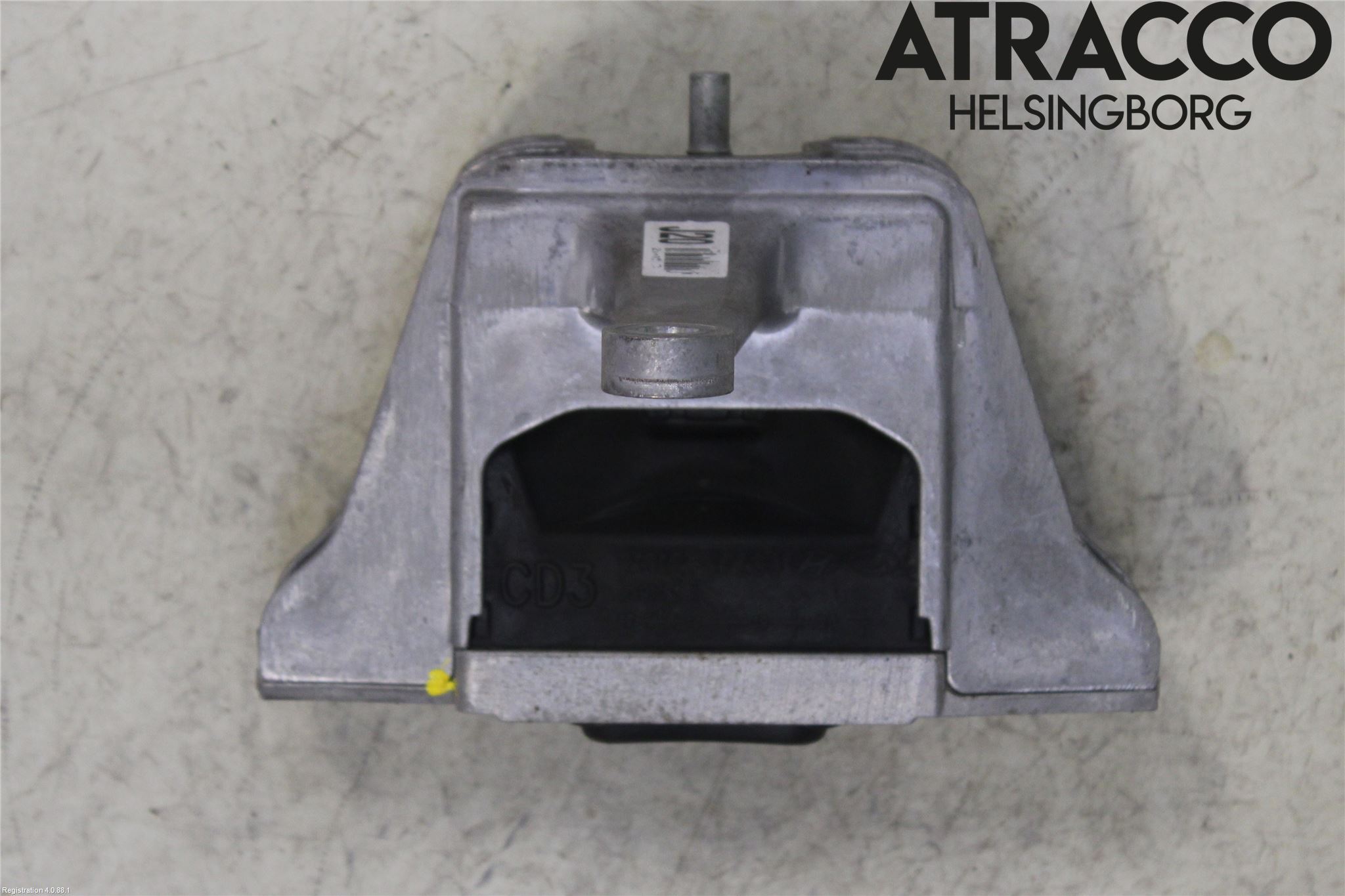 Hyundai i30 PD 17- Motorfäste