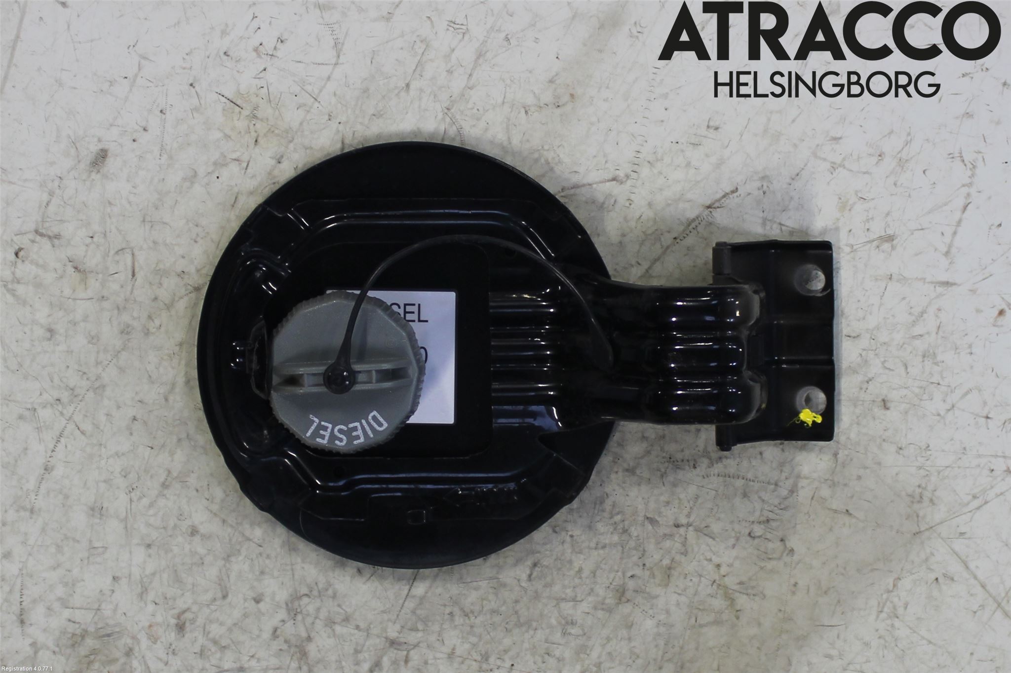 Mitsubishi L200 16-23 Tanklucka