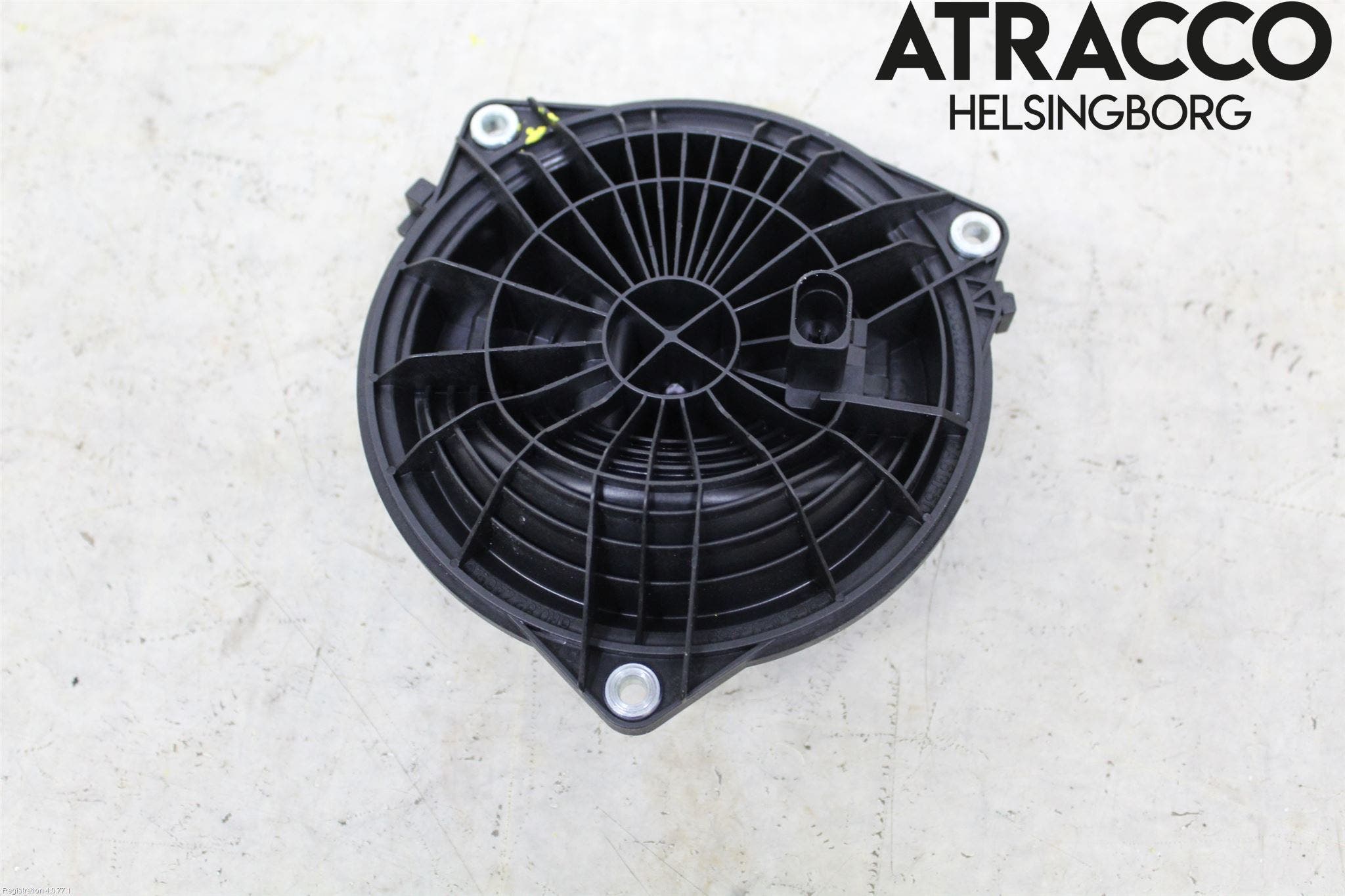 Volkswagen VW GOLF VI 09-13 Bakluckehandtag