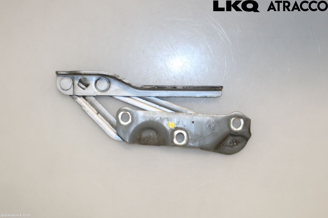 Saab 9-5     06-10 Huvgångjärn