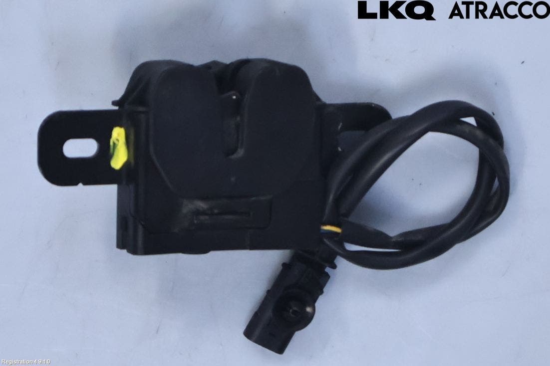 Volvo XC60 14-17 Huvlås