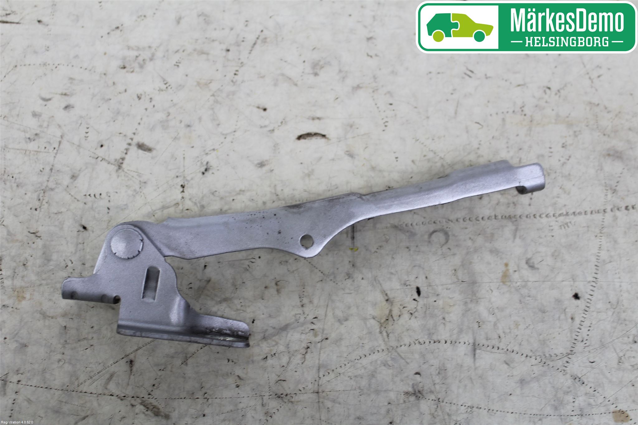 Citroen C3 10-17 Huvgångjärn