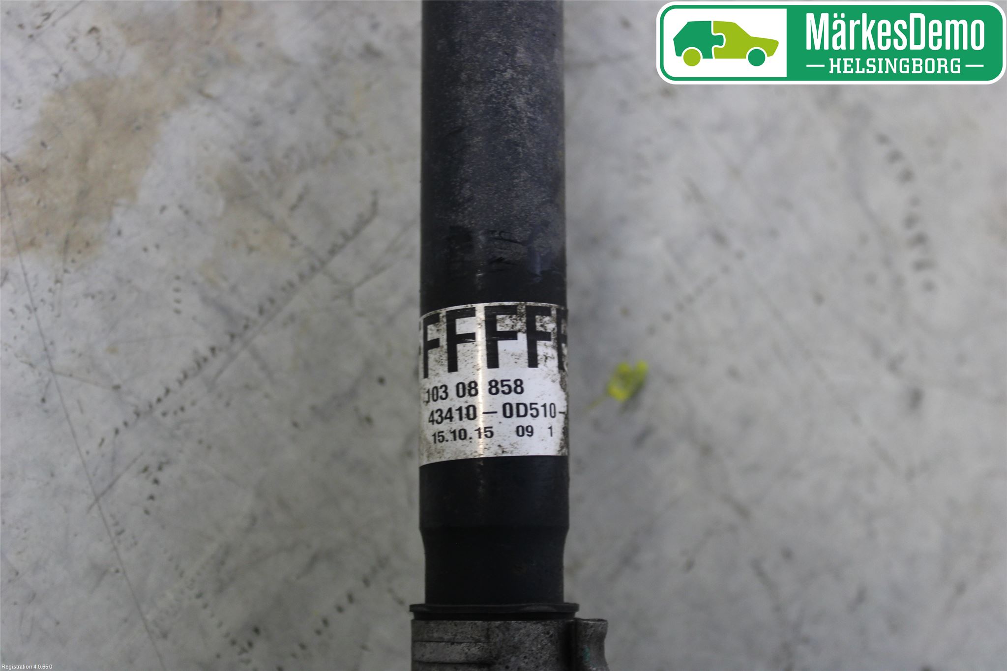 Toyota YARIS XP130 15-20 Drivaxel Fram Höger