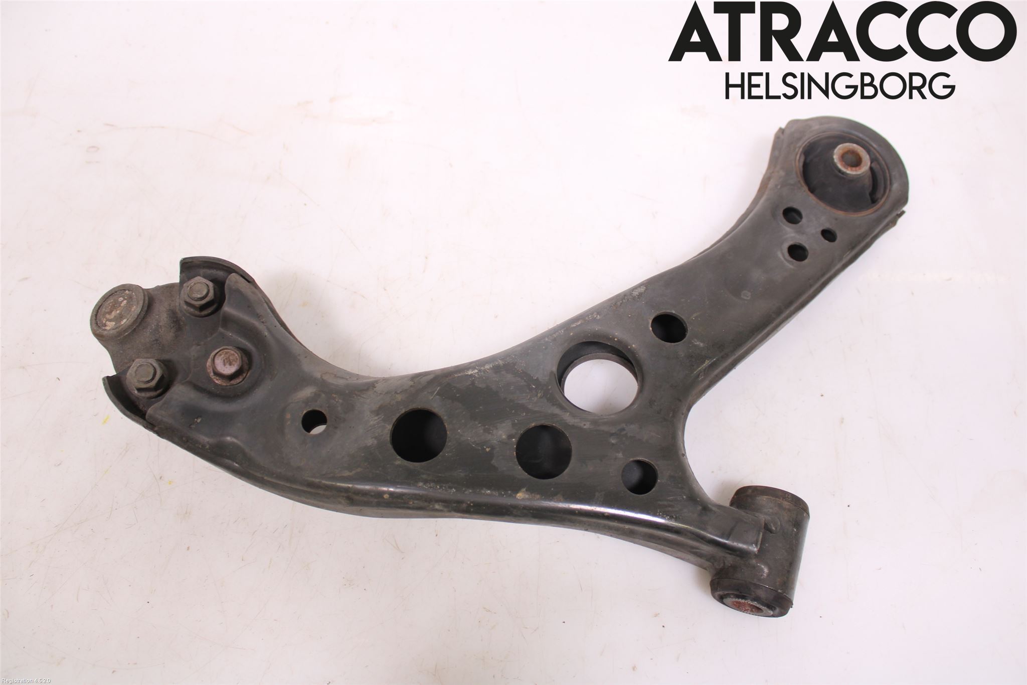 Toyota COROLLA 19- Bärarm Fram Undre Vä