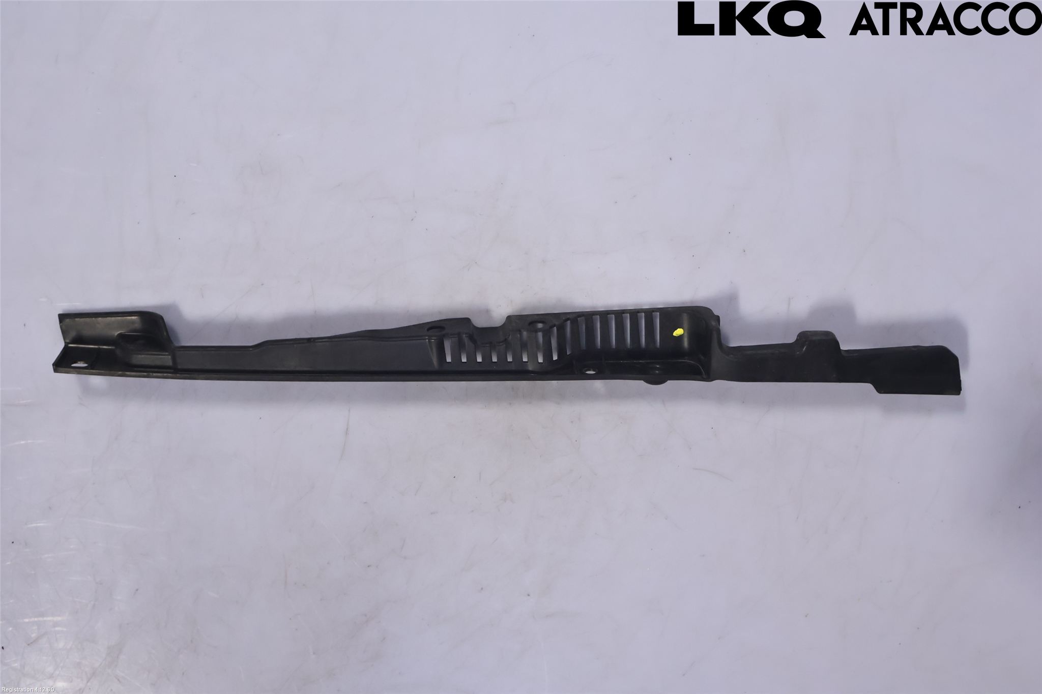 Volvo V60 CROSS COUNTRY 19- Torpedplåt-Torpedplast