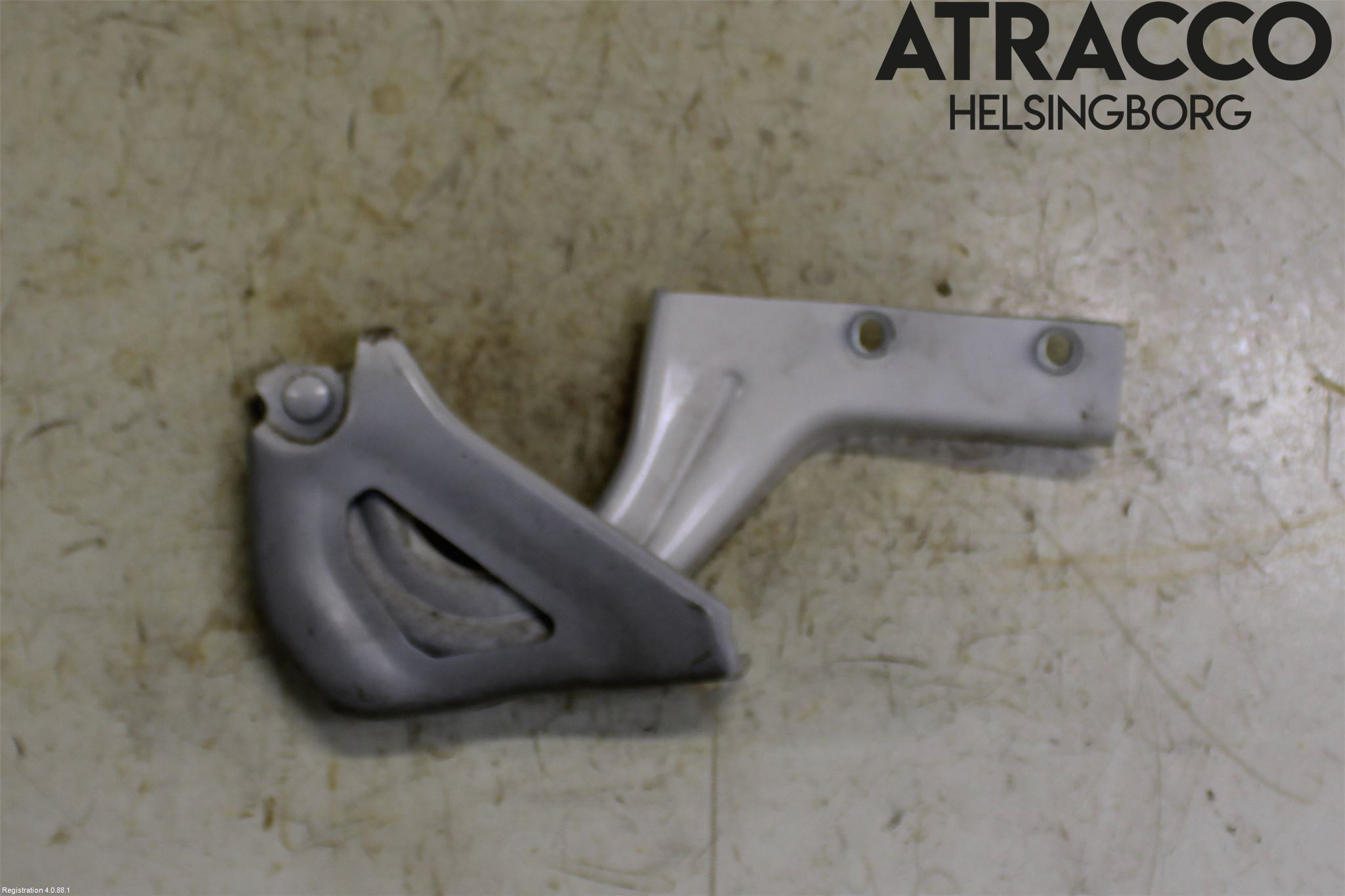 Fiat DOBLO CARGO Huvgångjärn