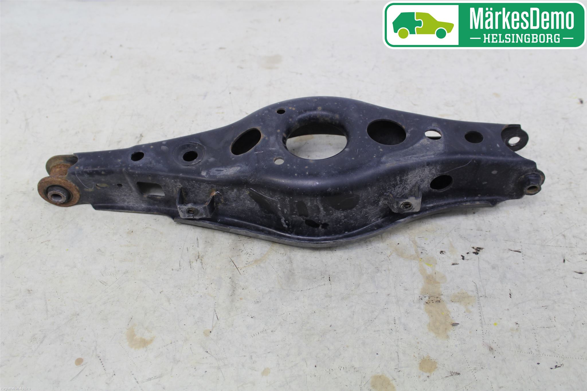 Toyota RAV4 13-18 Bärarm Bak Höger