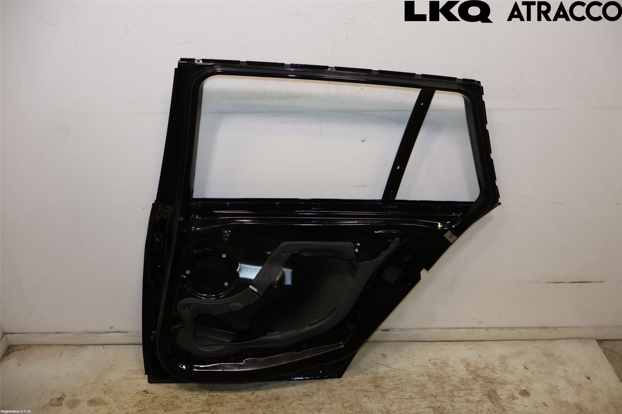 BMW 3 F30/F31/F80 12-19 Dörr Bak Höger
