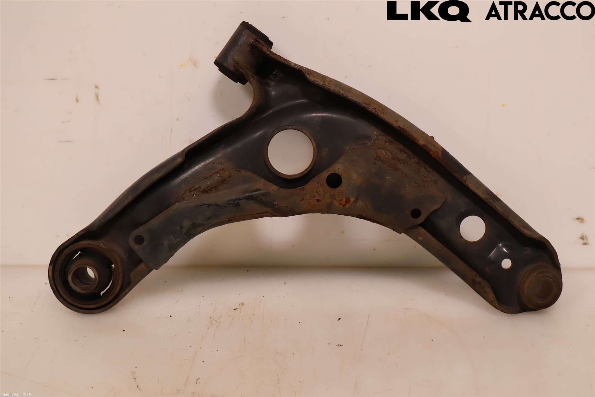Toyota YARIS XP130 15-20 Bärarm Fram Undre Vä