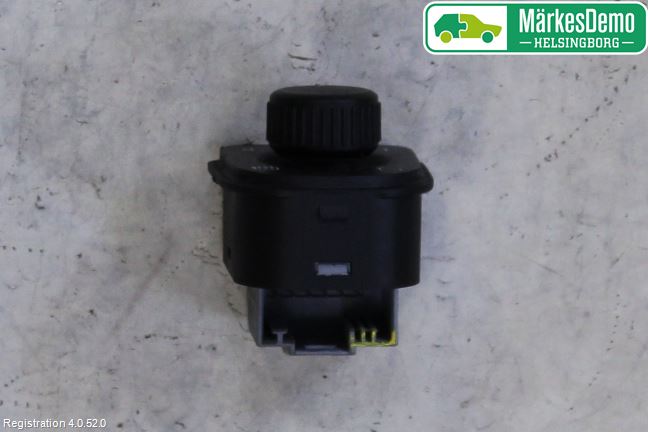 Skoda SUPERB 09-15 Strömställare Spegel