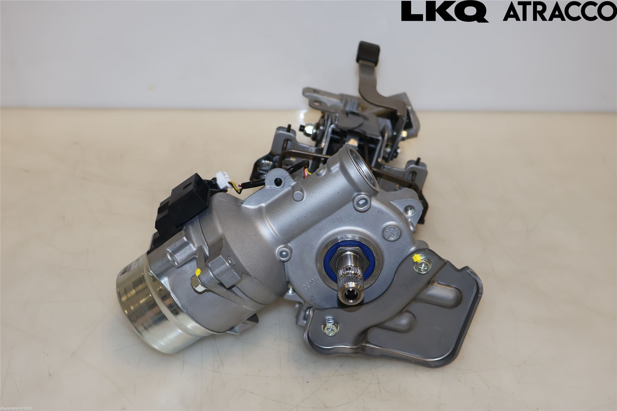 Suzuki SWIFT 17-24 Rattaxelagg Med Inb Servo