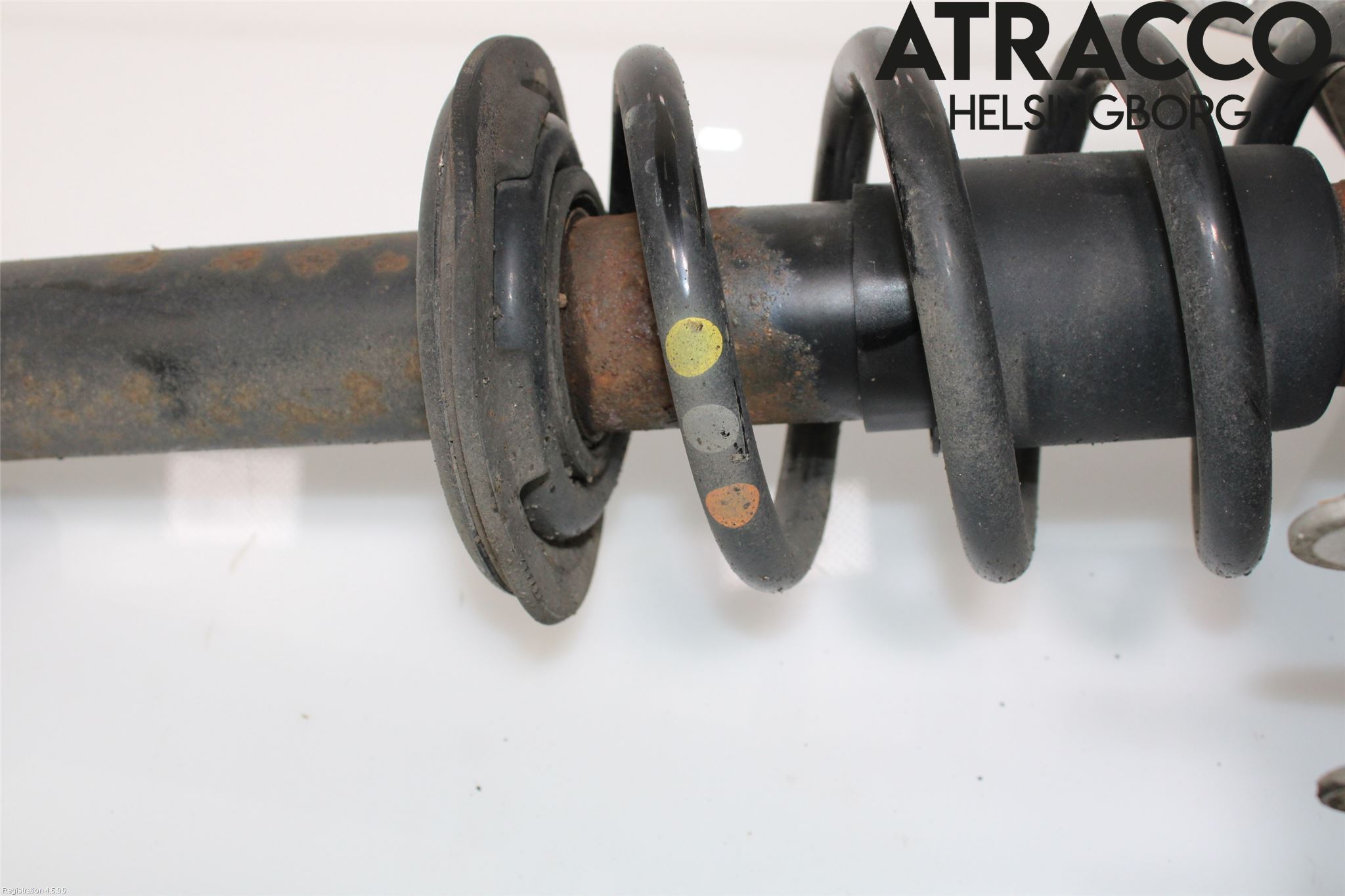 Audi Q5 09-16 Fjäderben Fram Vänster