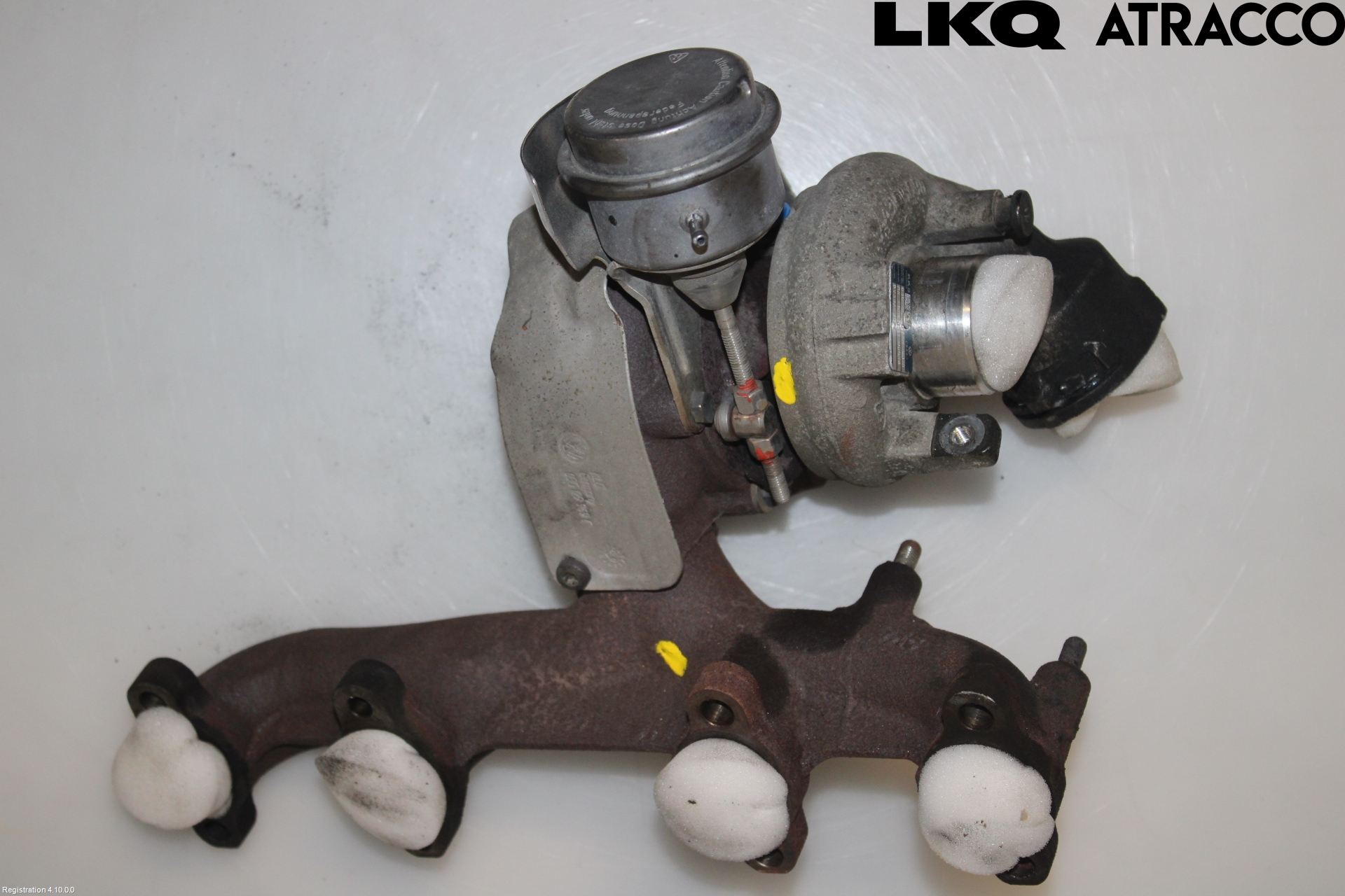 Volkswagen VW CADDY      04-10 Turboaggregat