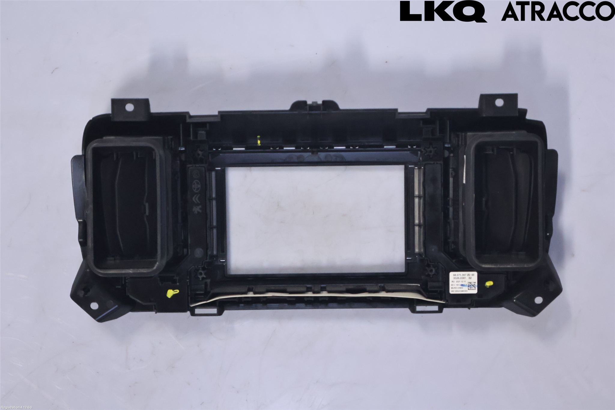 Toyota PROACE II 16- Instrument-Radio Sarg