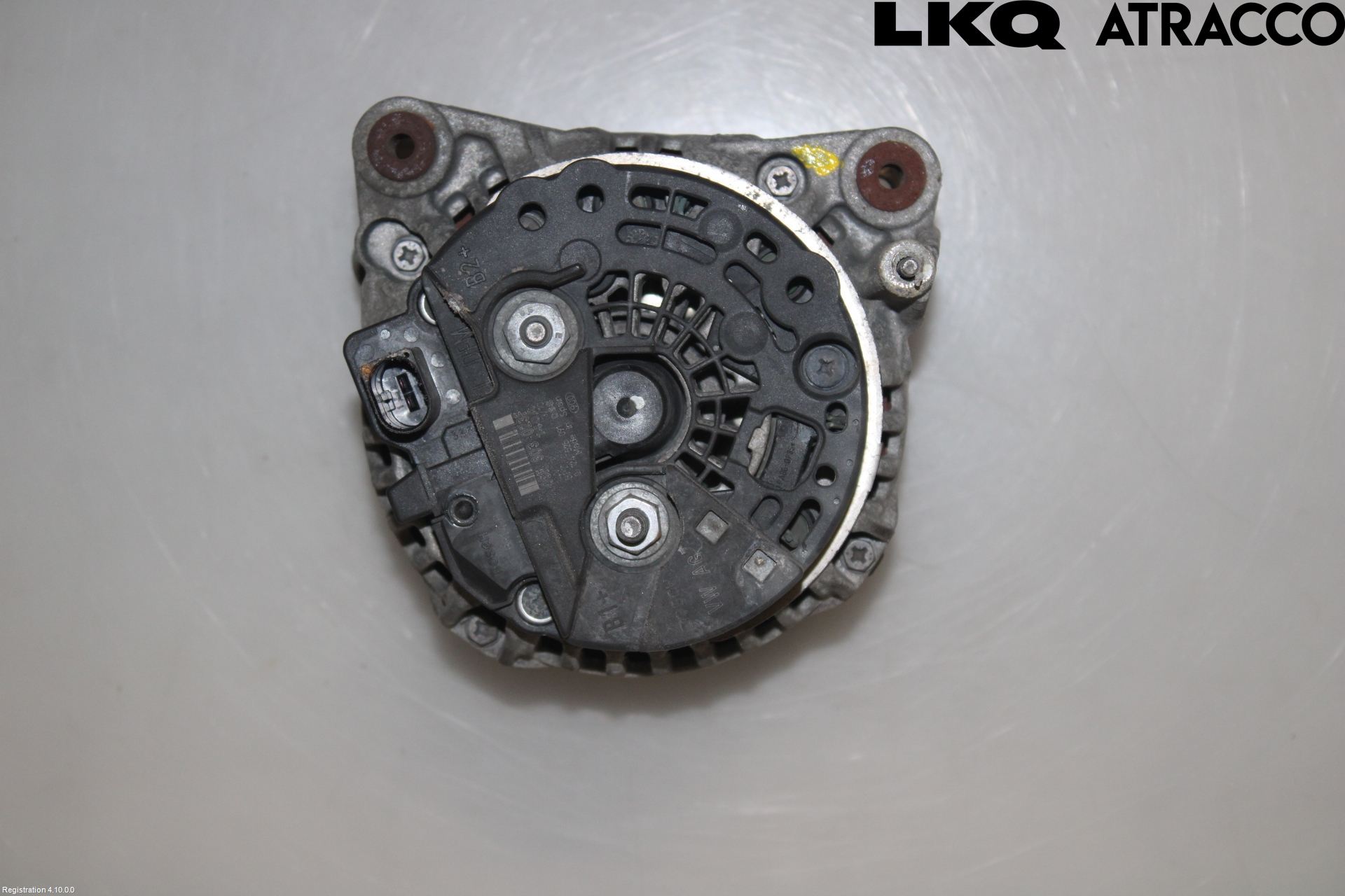 Volkswagen VW CADDY      04-10 Generator