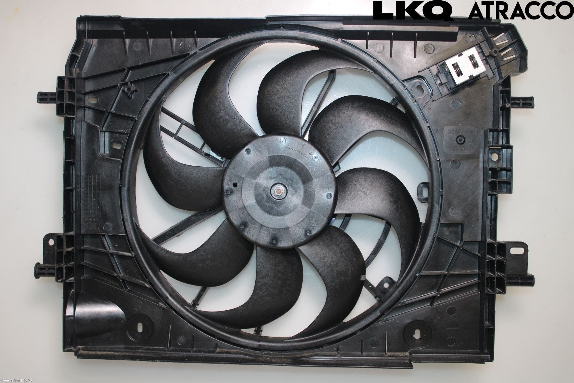 Renault CLIO IV 16-19 Kylfläkt El