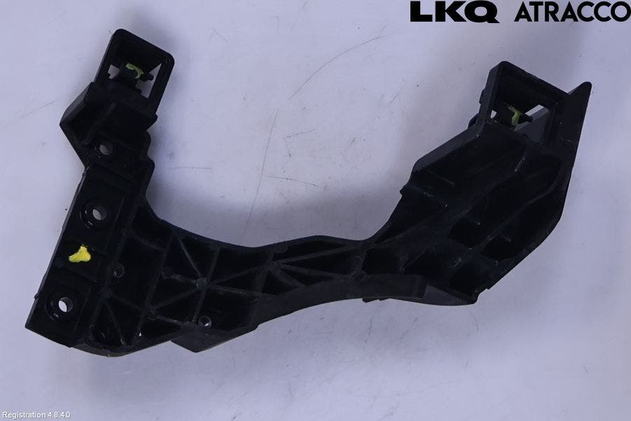 Kia CEED 12-18 Strålkast Fästsarg