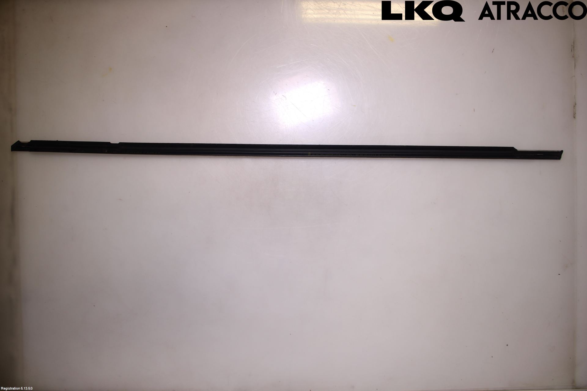 Skoda OCTAVIA (5E) 13-20 Dörr Dekorlist Fram Hö