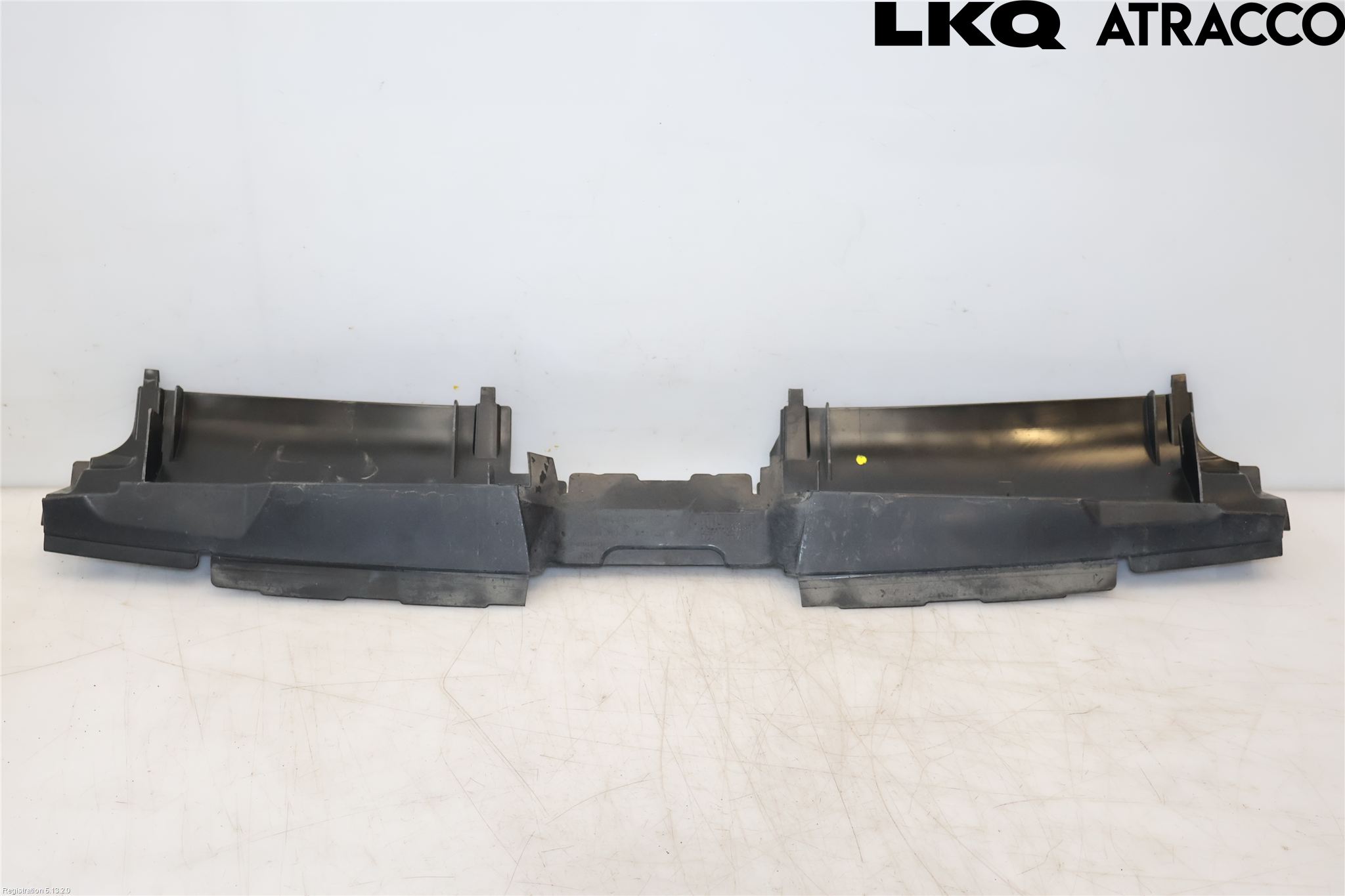 Volkswagen VW PASSAT 15-19 Deflektor Plåt-Plast Kylning