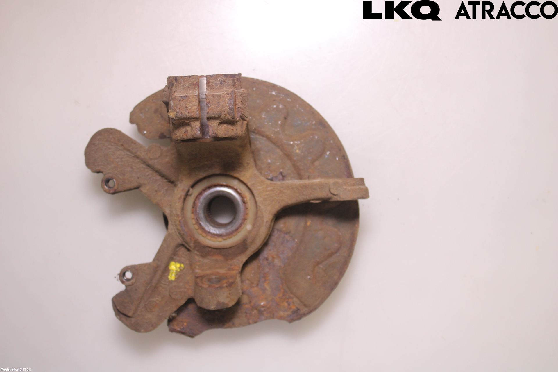 Volkswagen VW POLO 10-17 Styrspindel Lagerhus Hö
