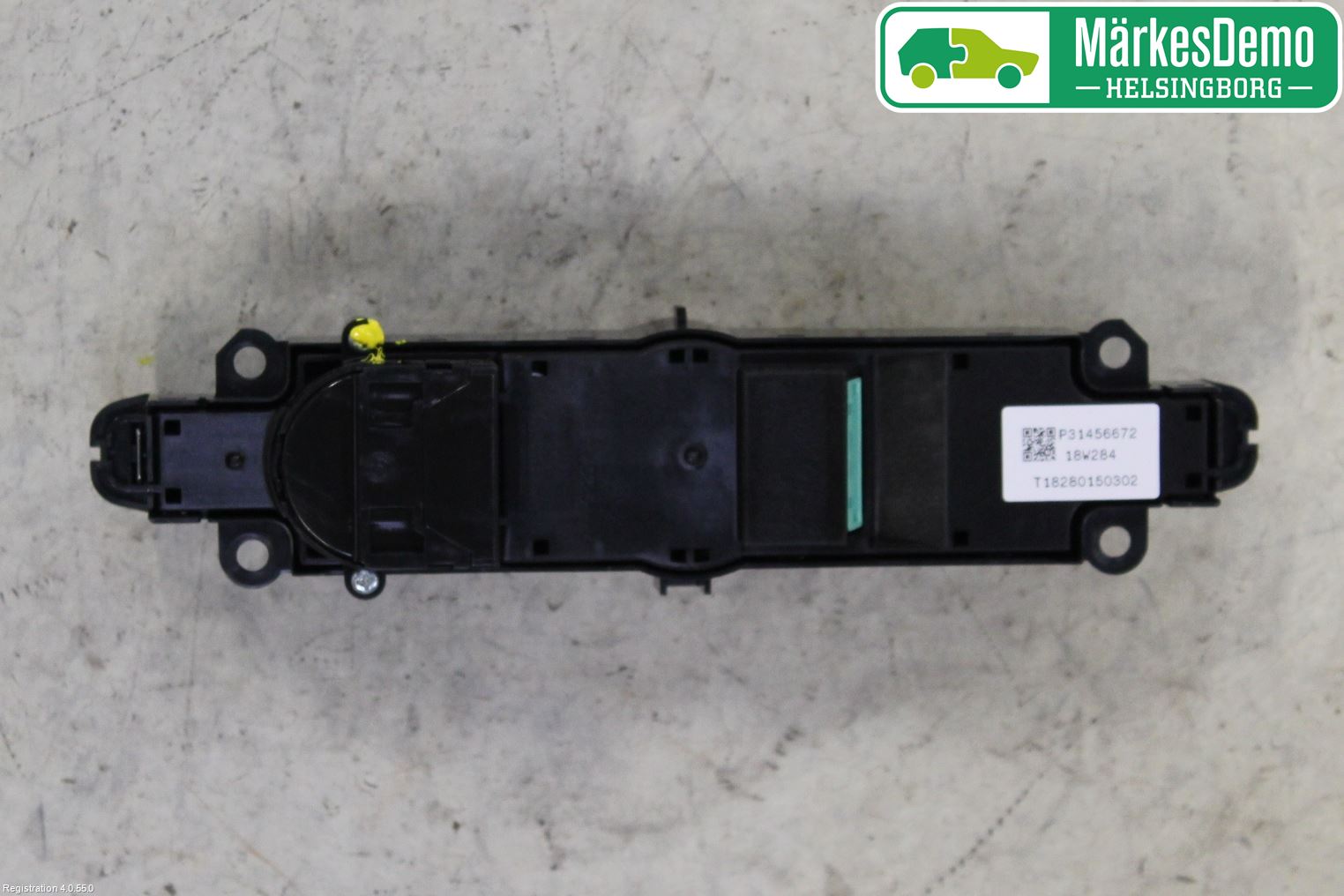 Volvo XC40/RECHARGE 18- Strömställare Multifunktion