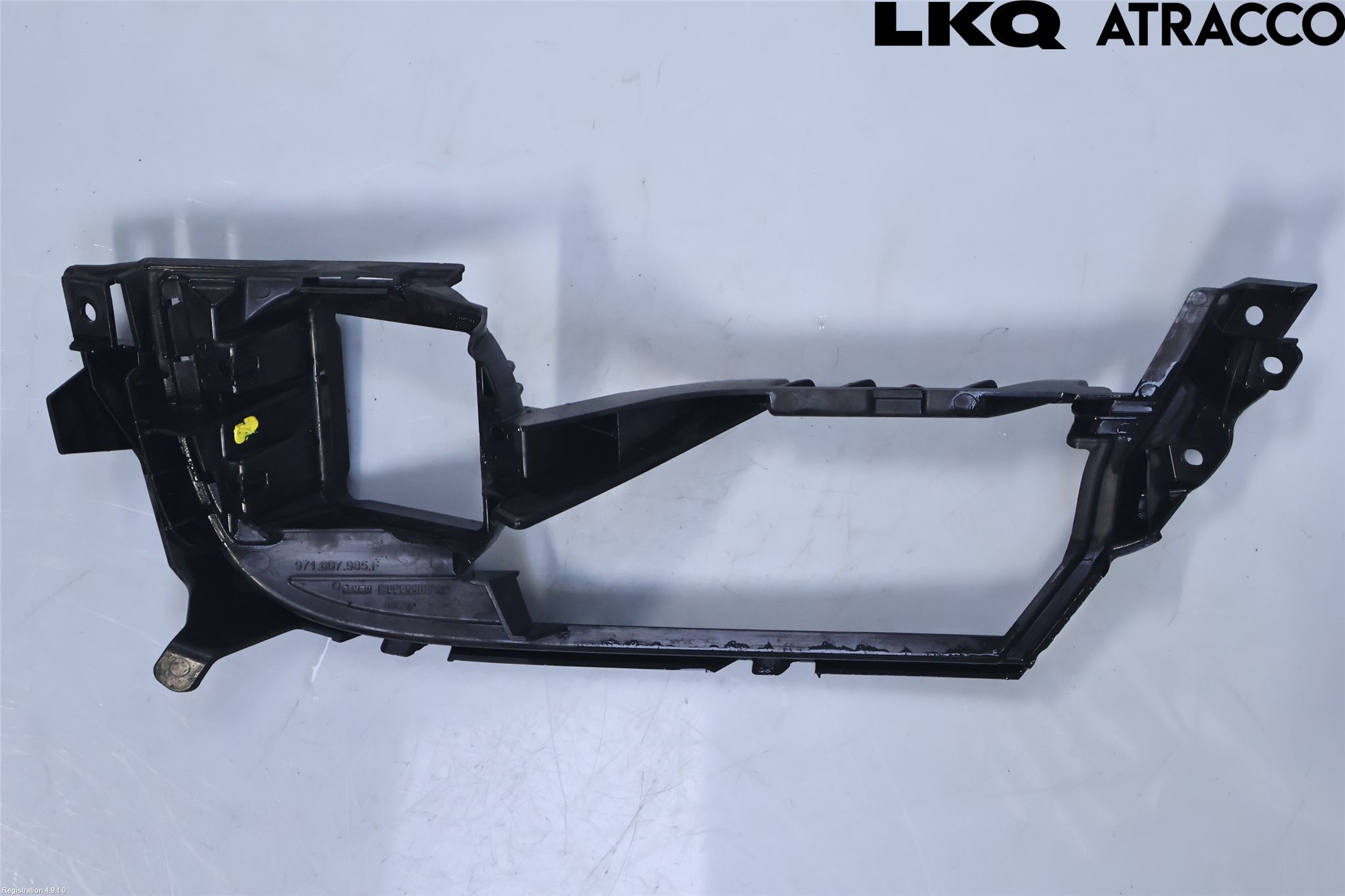 Porsche PANAMERA 09- Dimljussarg Fram