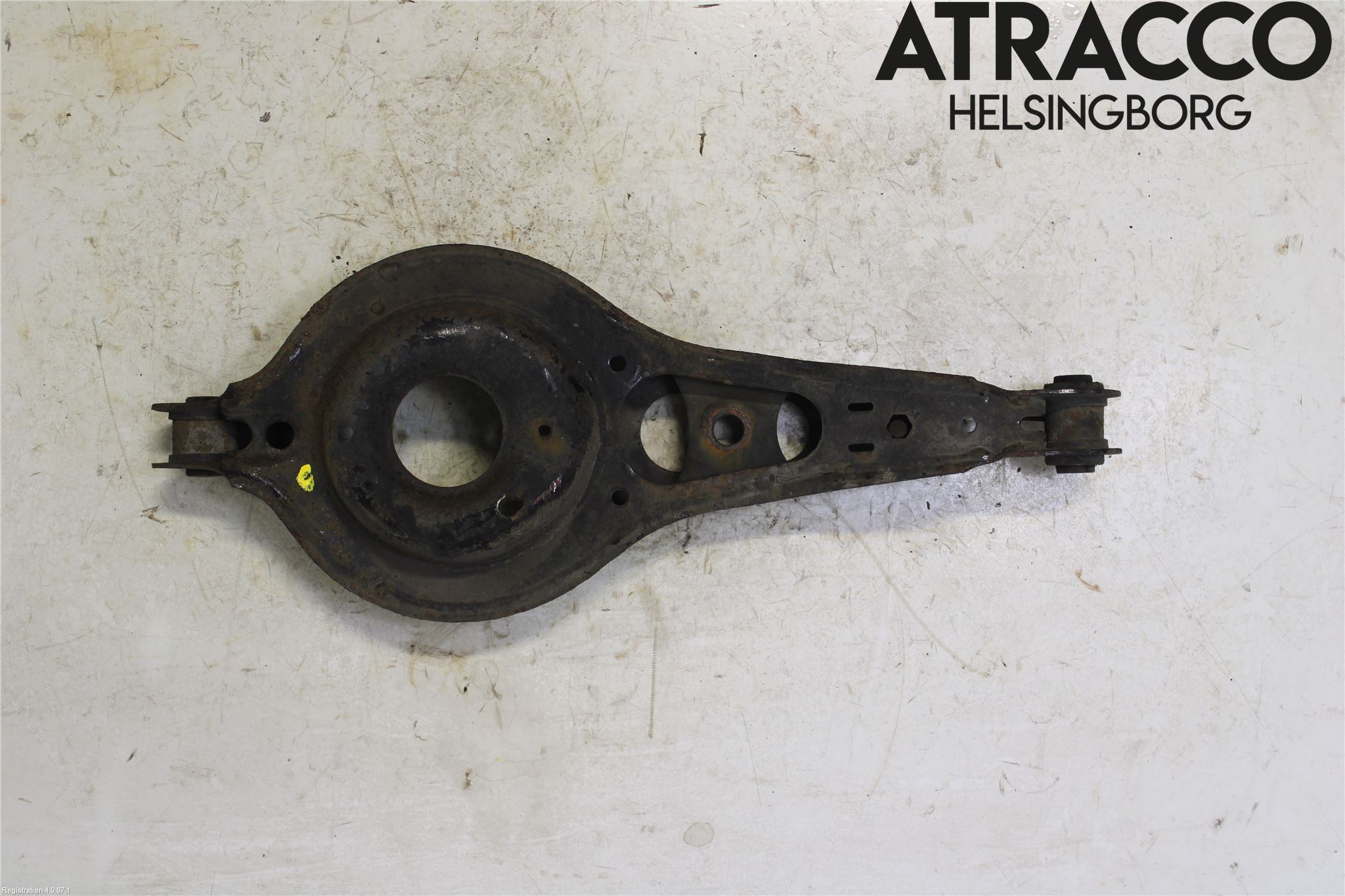 Ford FOCUS 15-18 Bärarm Bak Höger